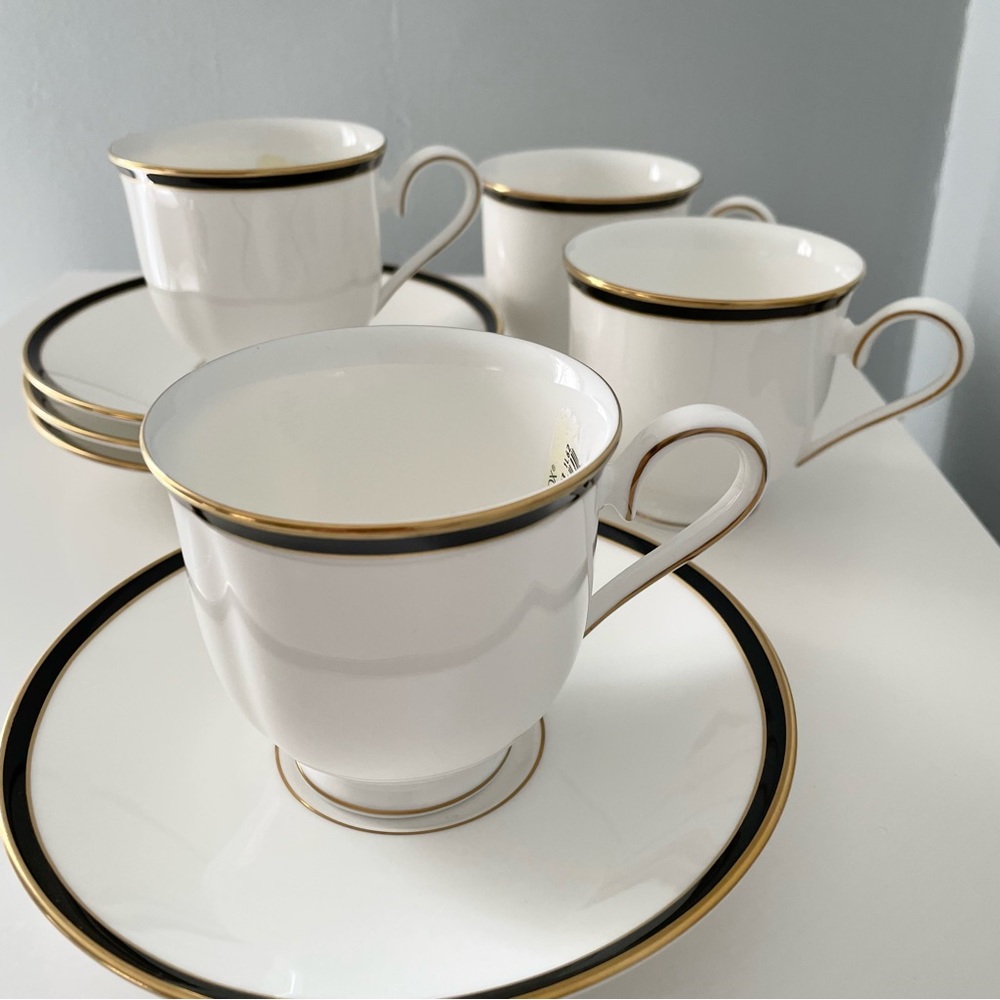 SET of 4 Kristy Cups & Saucers by Lenox